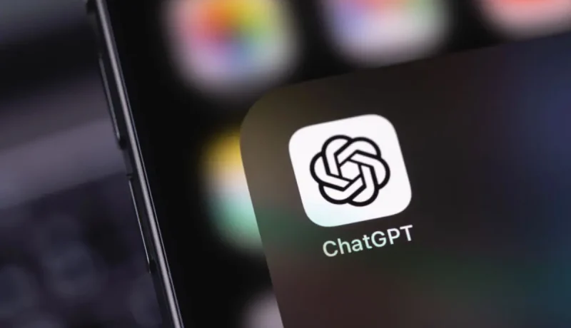 ChatGPT se Transforma: Mensajes Directos y Chats Grupales en Camino