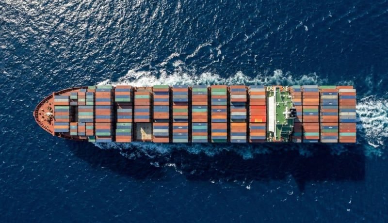 Navegación global se desvía por crisis en Mar Rojo