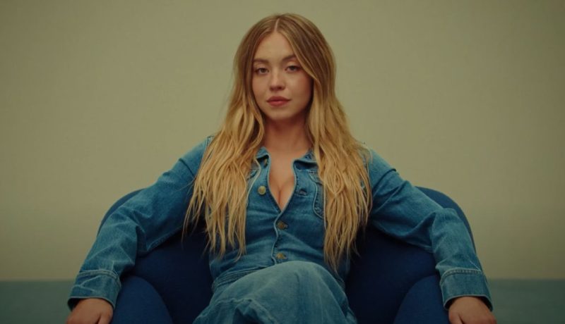 american-eagle-y-sydney-sweeney-la-polemica-campana-de-jeans-que-sacude-el-marketing