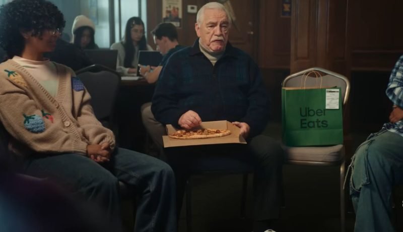uber-eats-gana-emmy-brian-cox-goes-to-college-el-mejor-anuncio