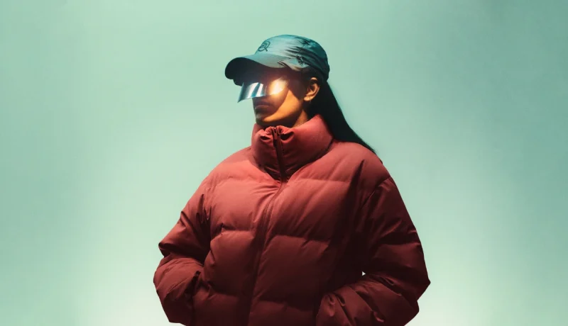 Droga5 presenta CAPtured: la gorra con IA que evita photobombs en la London Fashion Week