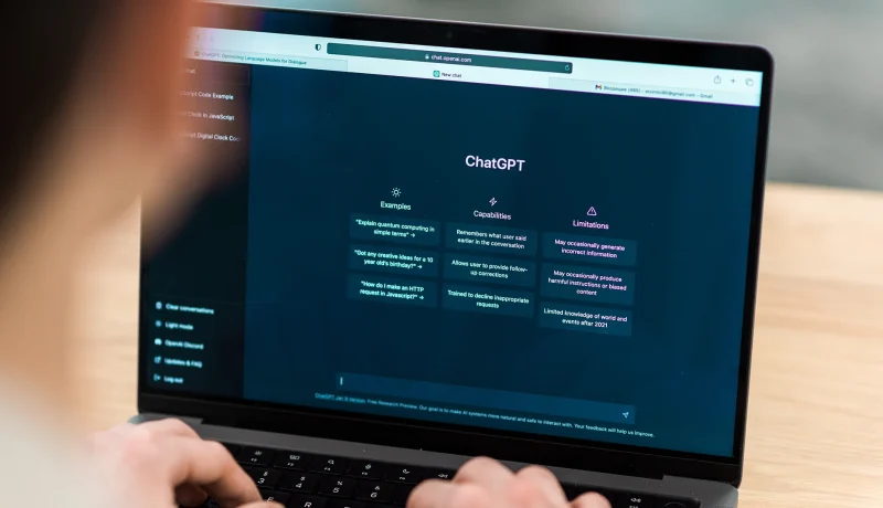 ChatGPT: 300+ Prompts Profesionales GRATIS de OpenAI para tu Negocio