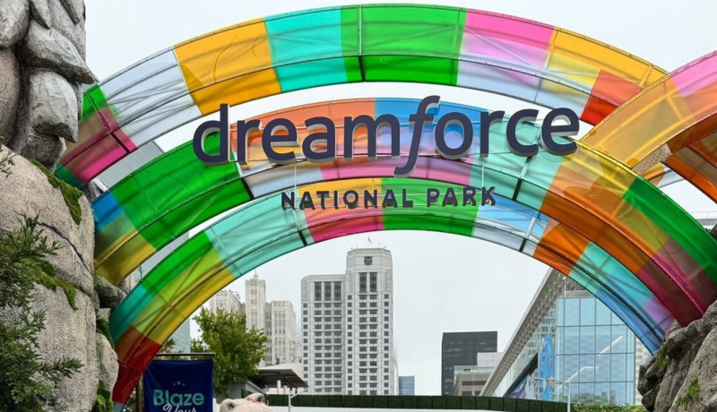 Dreamforce 2025: La IA Agéntica redefine el futuro empresarial en San Francisco