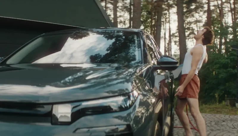 Citroën C5 Aircross Eléctrico: Confort y Tecnología en Campaña «The Dreamer» Citroën C5 Aircross Eléctrico: Confort y Tecnología en Campaña "The Dreamer"