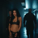 Kylie Jenner en la Mira: Campaña de Cosméticos Desata la Polémica